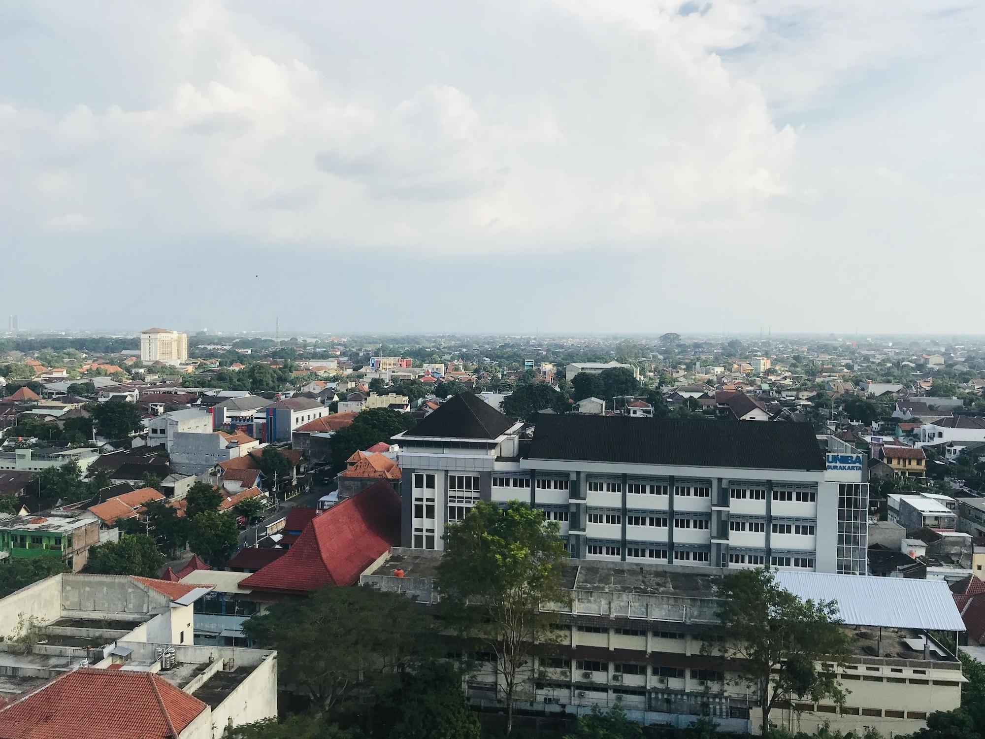 Swiss-Belinn Saripetojo Solo Экстерьер фото