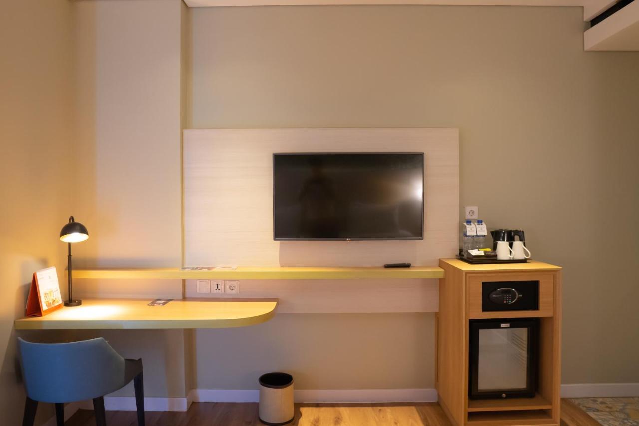 Swiss-Belinn Saripetojo Solo Экстерьер фото