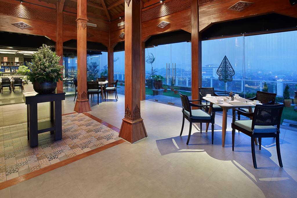 Swiss-Belinn Saripetojo Solo Экстерьер фото